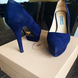 Prada Pumps